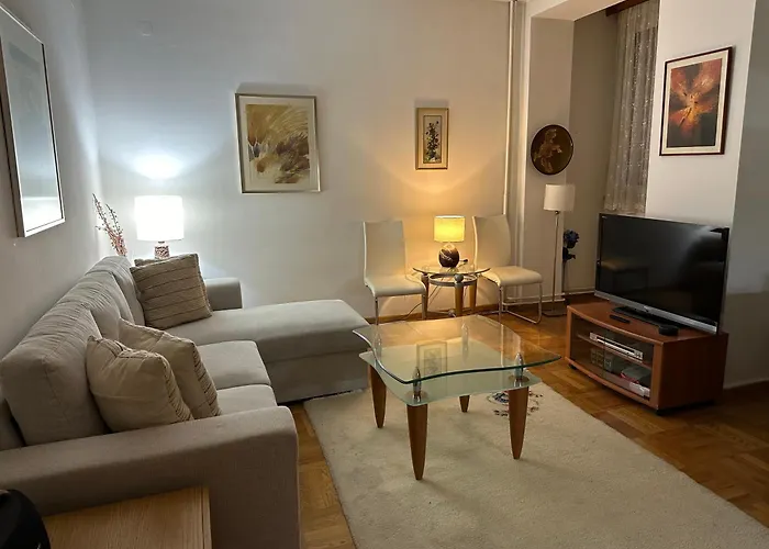 Skopjepad - Centrally Located, Stylish Pad